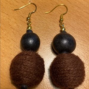 New Brown and Black Earrings